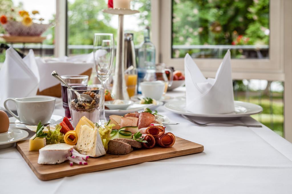 Spa Hotel Amsee Варен Экстерьер фото