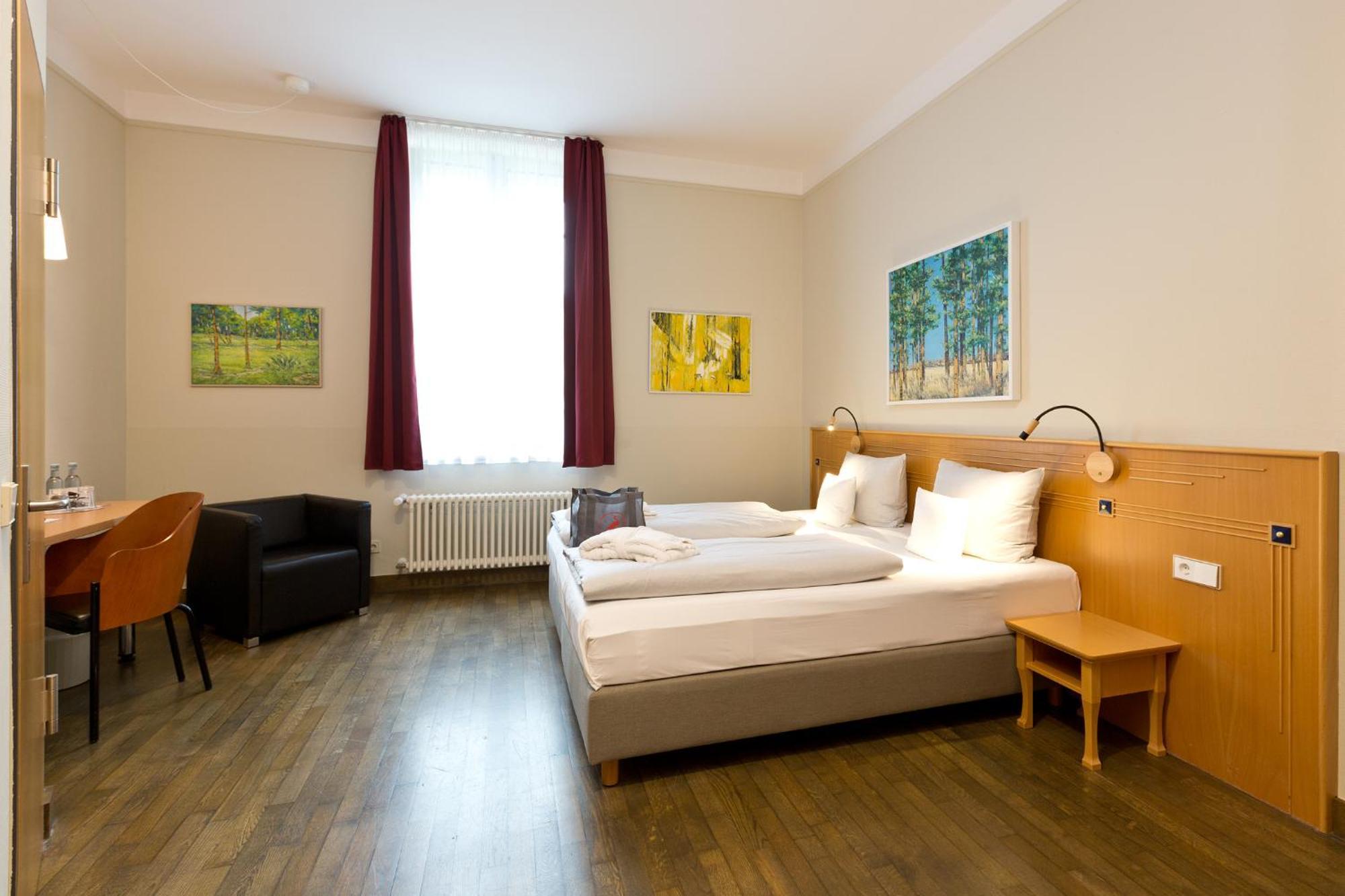 Spa Hotel Amsee Варен Экстерьер фото
