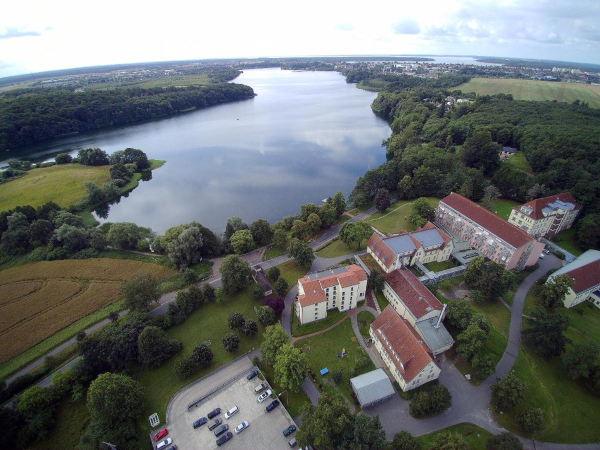 Spa Hotel Amsee Варен Экстерьер фото